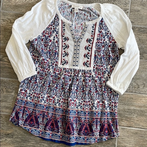 Vintage America Tops - Vintage America embroidered red white blue blouse